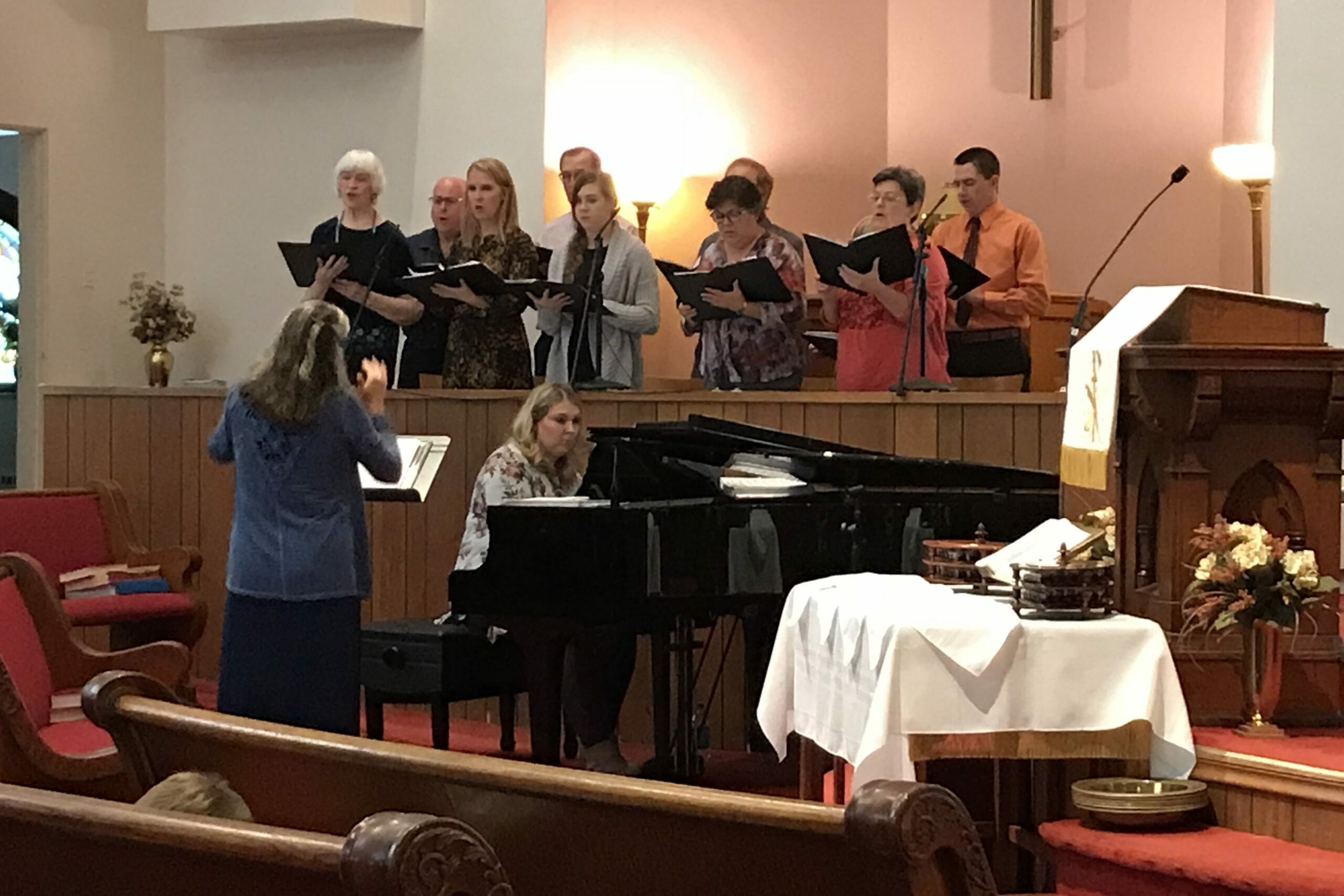 cropped-choir-scaled-2.jpg